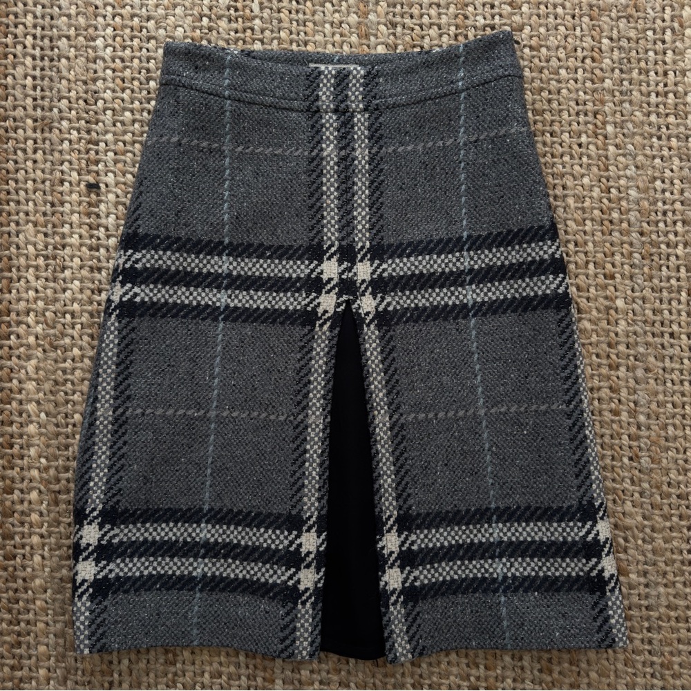 BURBERRY plaid Front-& Back Slit Wool Blend Skirt - Gray